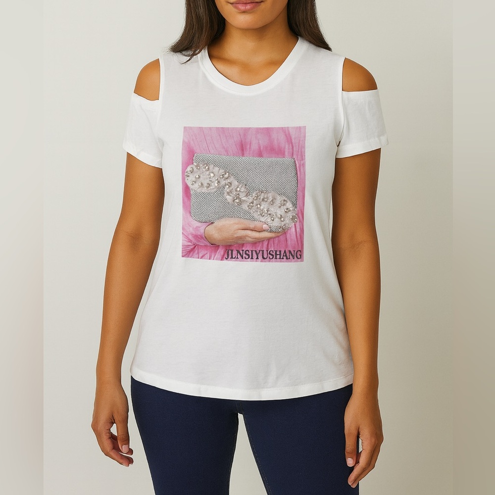 NWT shoulder cut out top‎ with rhinestone Embellishment. Bedazzled. Women L/XL